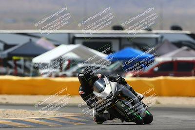 media/Apr-09-2022-SoCal Trackdays (Sat) [[c9e19a26ab]]/Turn 2 (1140am)/